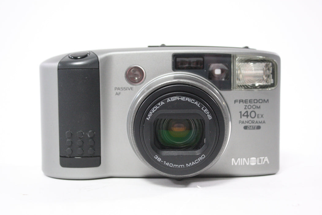 Minolta Freedom Zoom 140EX Panorama Date 35mm Point and Shoot Camera