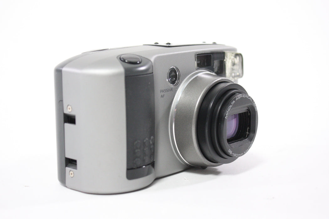 Minolta Freedom Zoom 140EX Panorama Date 35mm Point and Shoot Camera