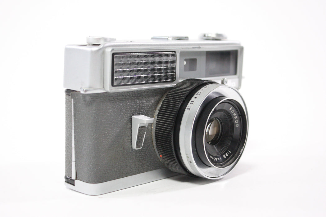 Minolta Hi-Matic 35mm Rangefinder Camera