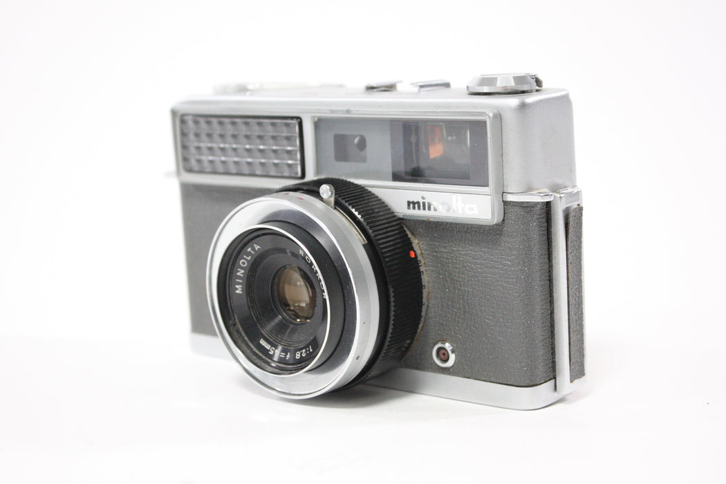 Minolta Hi-Matic 35mm Rangefinder Camera