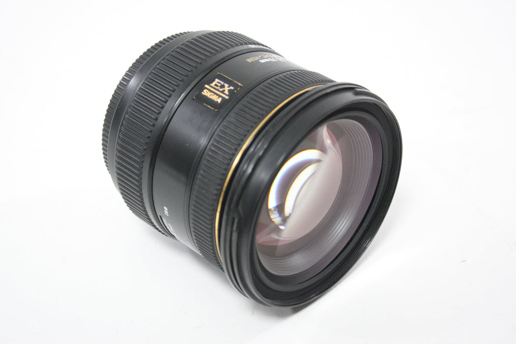 Sigma 24-700mm f/2.8 EX DG HSM for Nikon F Mount