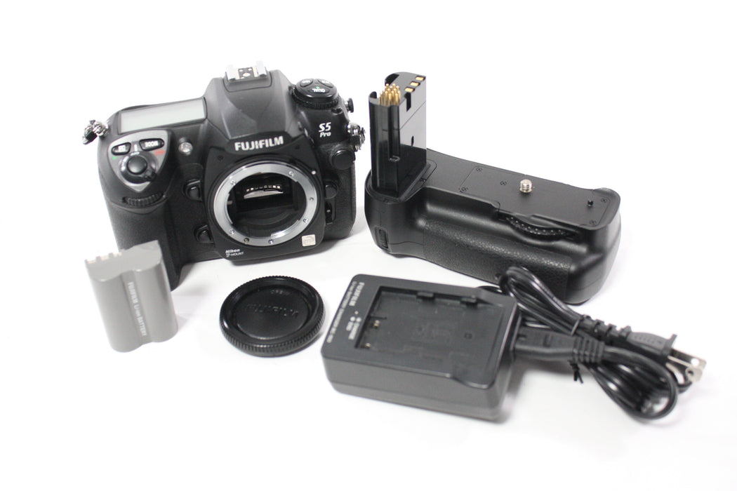 Fujifilm S5 Pro DSLR Camera Body with Nikon MB-D200 Battery Grip with Shutter Count 26,400