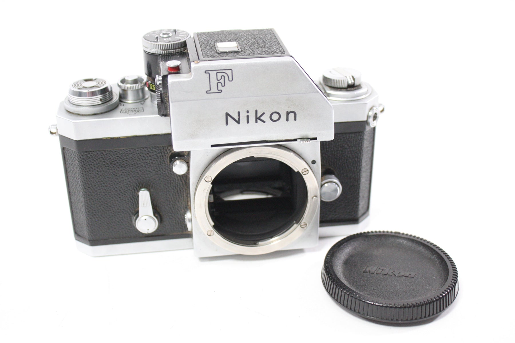 Nikon F 35mm SLR Body with Photomic T Finder