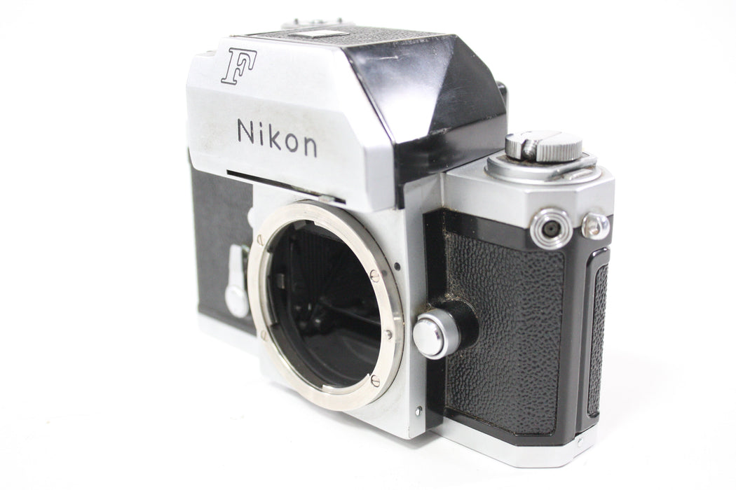 Nikon F 35mm SLR Body with Photomic T Finder