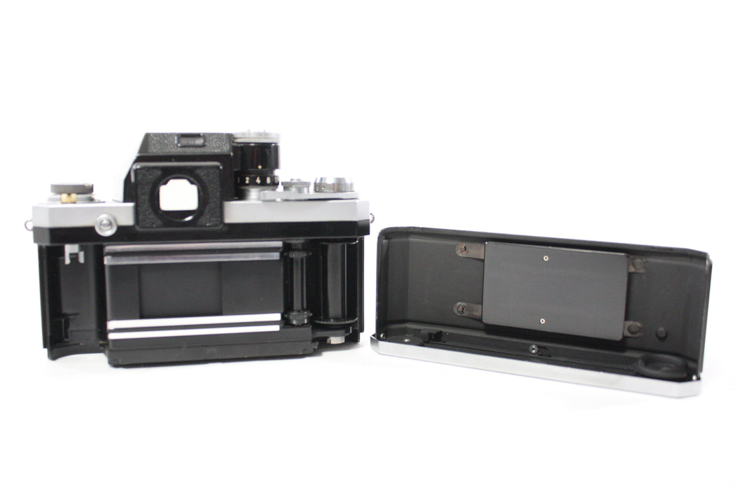 Nikon F 35mm SLR Body with Photomic T Finder