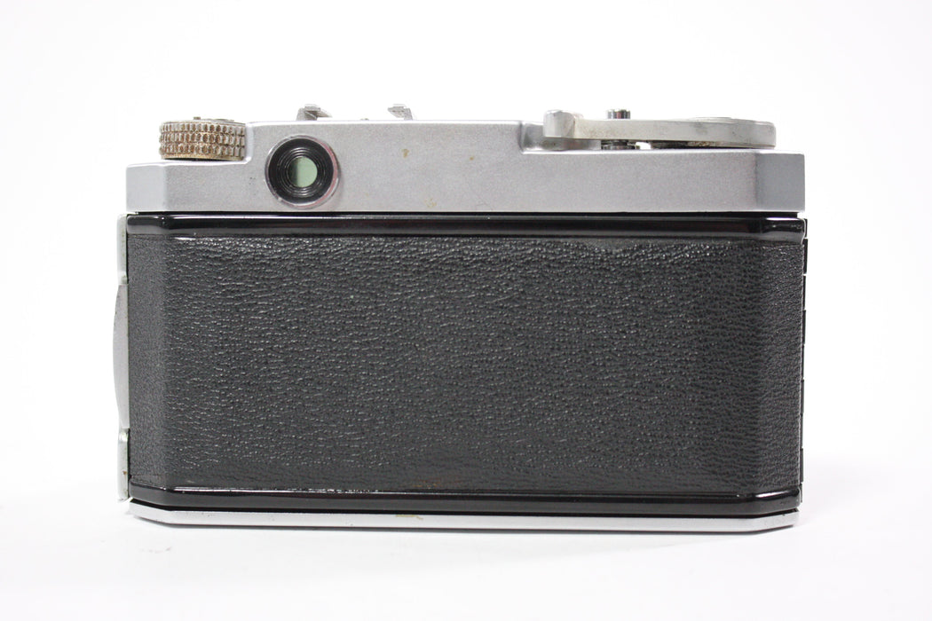Petri 2.8 Color Corrected Super 35mm Rangefinder Camera (Parts Only)