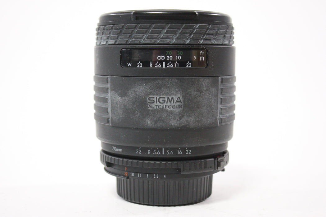 Sigma 70-210mm f/4-5.6 UC AF Zoom Lens for Nikon F Mount