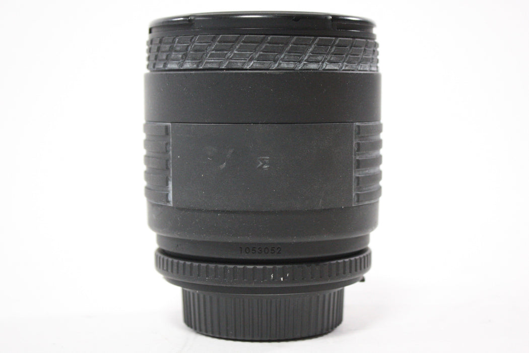 Sigma 70-210mm f/4-5.6 UC AF Zoom Lens for Nikon F Mount
