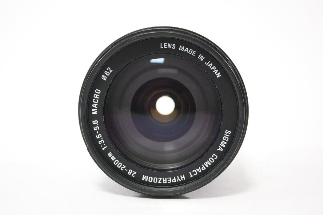 Sigma 28-200mm f/3.5-5.6 Macro Lens for Canon EF Mount