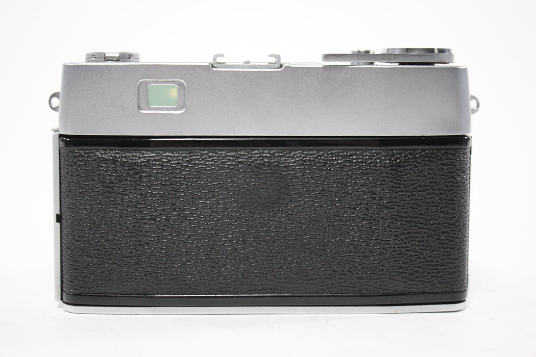 Petri 7 Green-O-Matic Color Corrected Super 35mm Rangefinder Camera