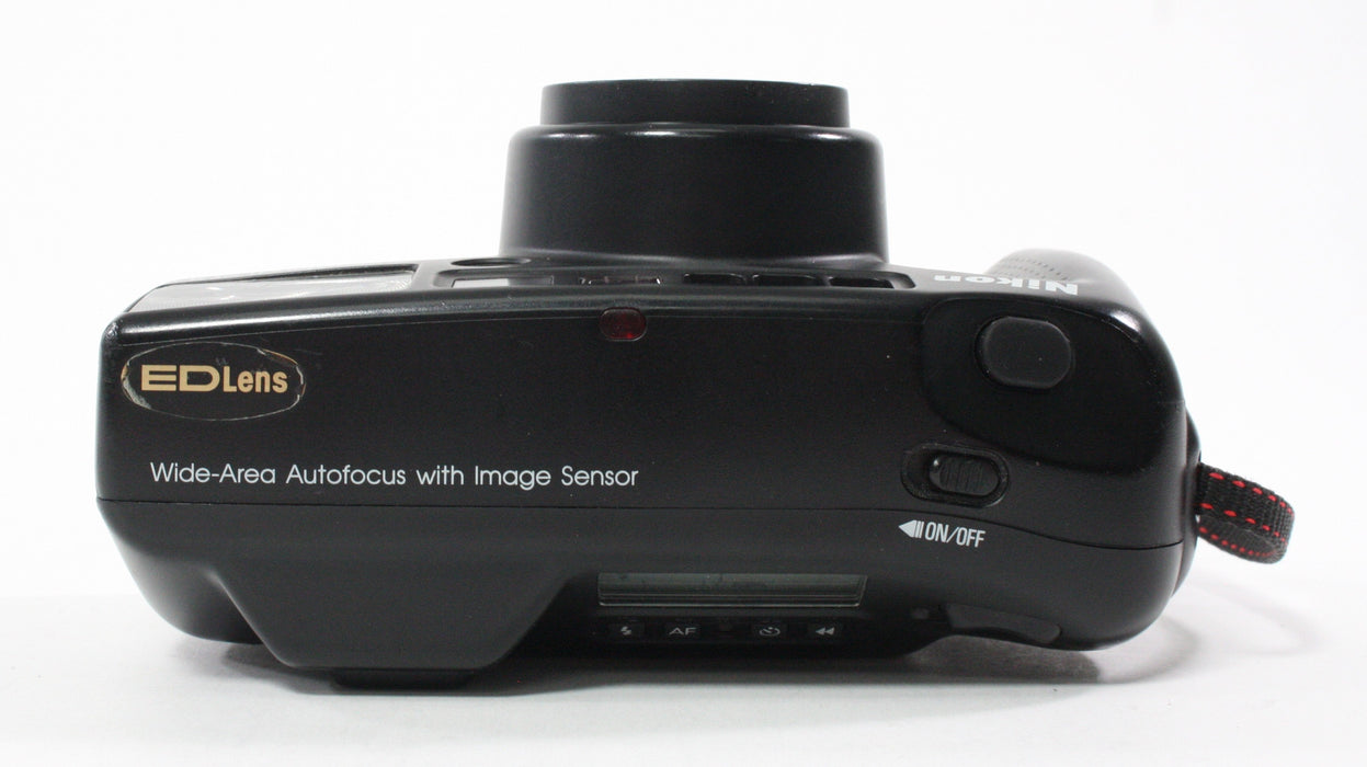 Nikon Zoom Touch 800 35mm Camera