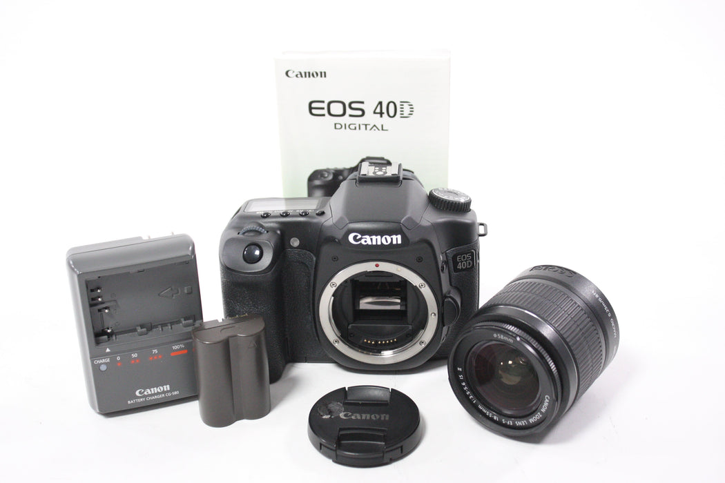 Canon EOS 40D DSLR Camera with 18-55mm f/3.5-5.6 IS II EF-S Lens with Shutter Count 305