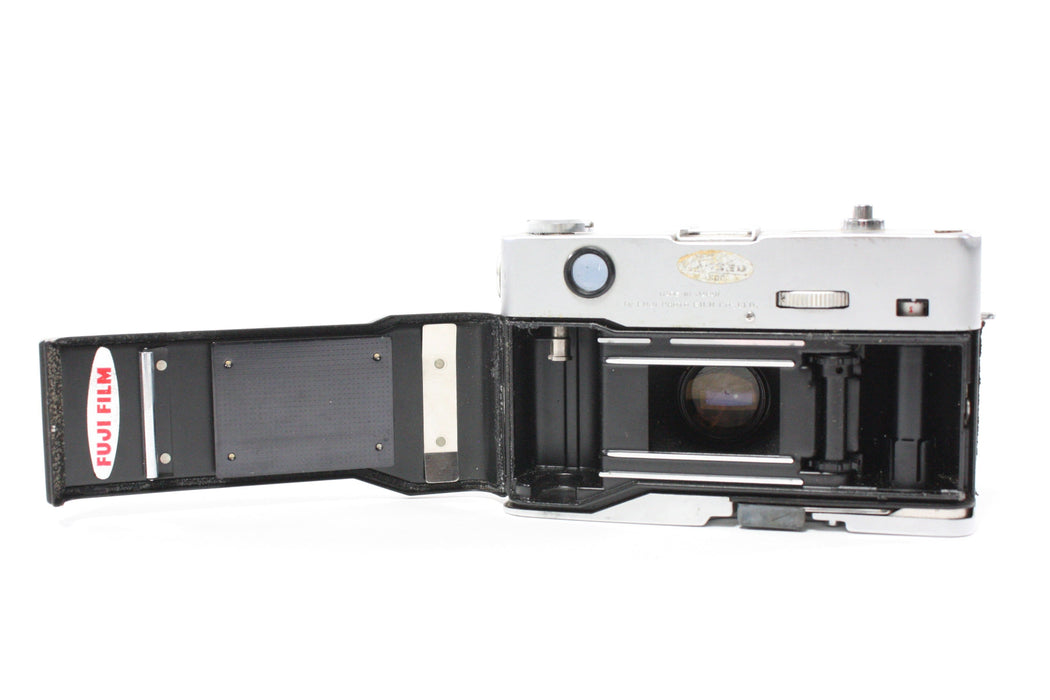 Fujica Compact Deluxe 35mm Rangefinder Camera (Please Read)