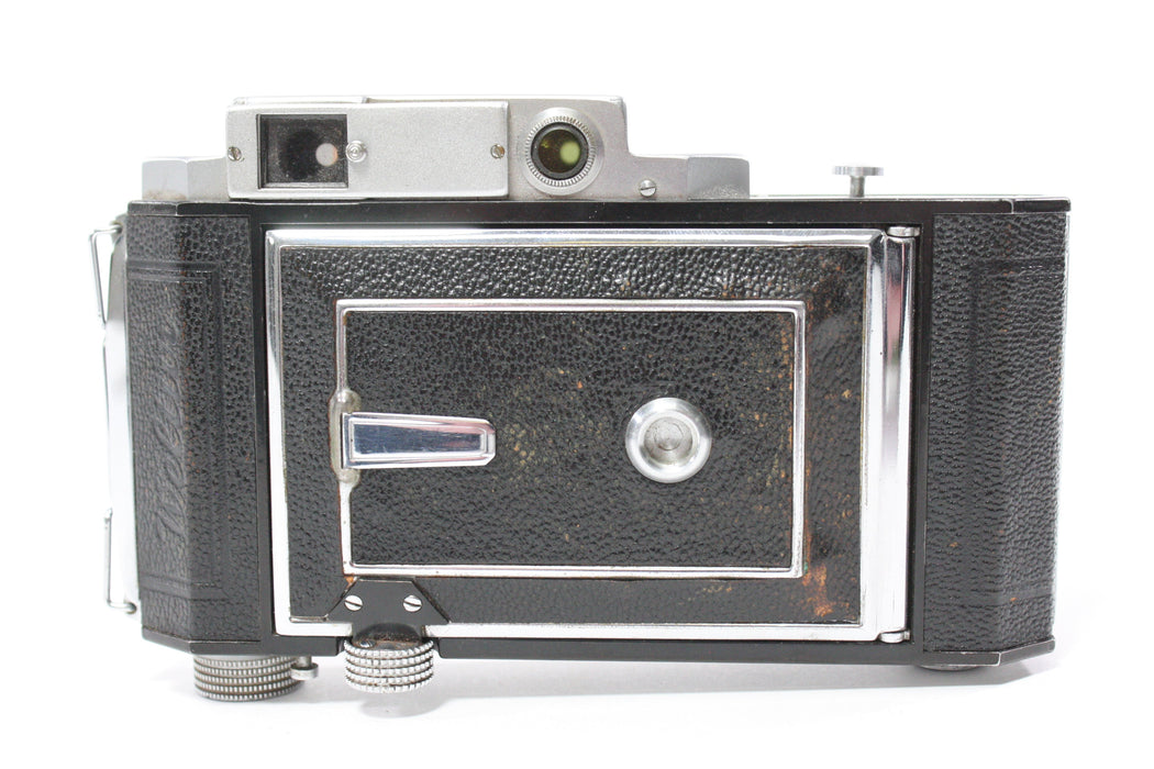 Welta Weltur 6x9 Camera with Schneider-Kreuznach 10.5cm f/3.8 Xenar Lens