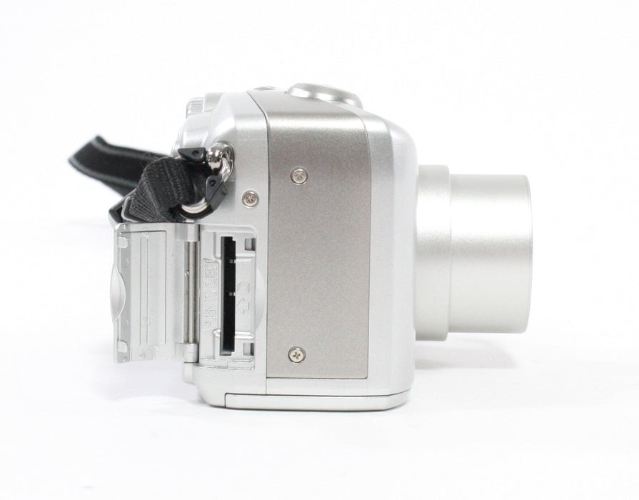 Nikon Coolpix 4800 Digital Camera