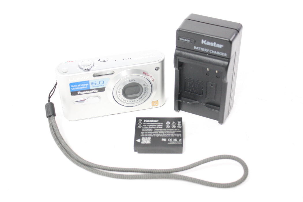 Panasonic Lumix DMC-FX3 Digital Point and Shoot Camera 3x Zoom 6.0mp (Silver)