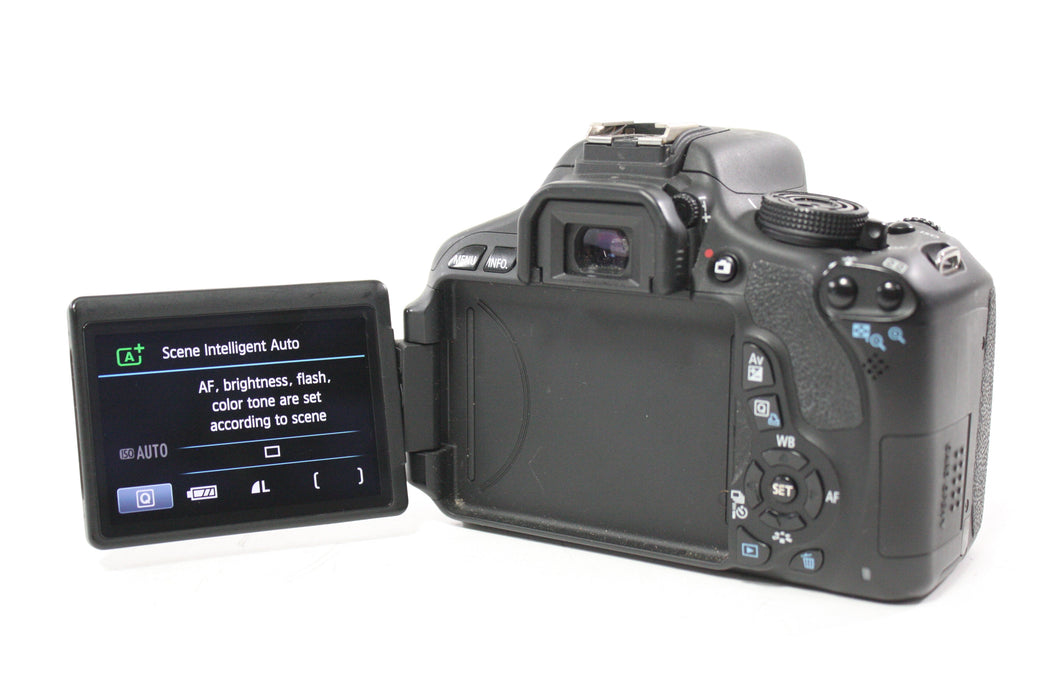 Canon EOS Rebel T3i DSLR Camera with 18-55mm f/3.5-5.6 EF-S IS II Lens with Shutter Count 8,778 (Please Read)