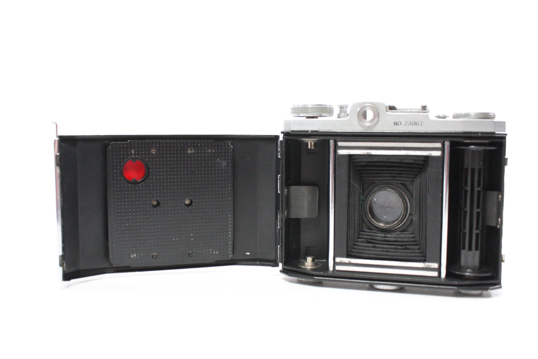 Zenobia Folding Camera with Hesper 7.5cm f/3.5 Anastigmat Lens (Please Read)