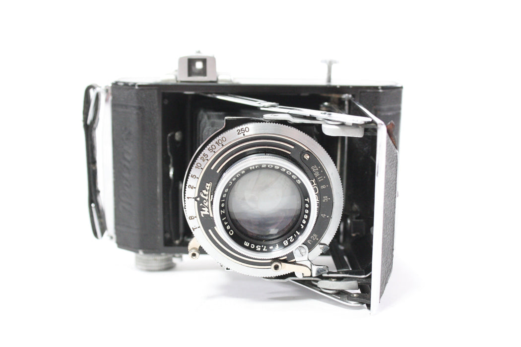 Welta Weltax Folding Camera with Carl Zeiss Jena 7.5cm f/2.8 Tessar Lens (Please Read)
