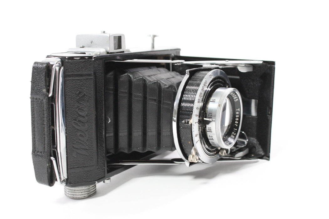Welta Weltax Folding Camera with Carl Zeiss Jena 7.5cm f/2.8 Tessar Lens (Please Read)