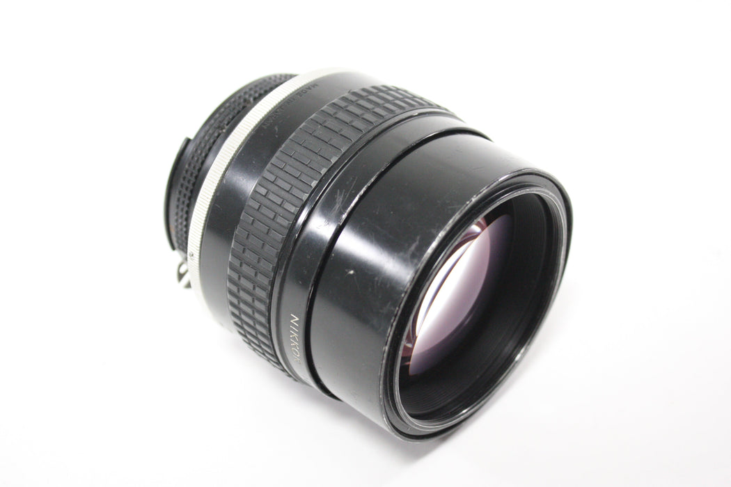 Nikon 105mm f/1.8 Nikkor AI-S Lens for Nikon F Mount