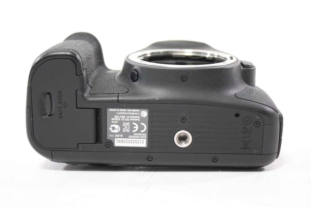 Canon 6D DSLR Camera Body with Shutter Count 4,829 with Kirk BL-6D L Bracket
