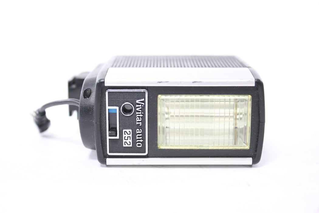 Vivitar 252 Auto Thyristor Flash