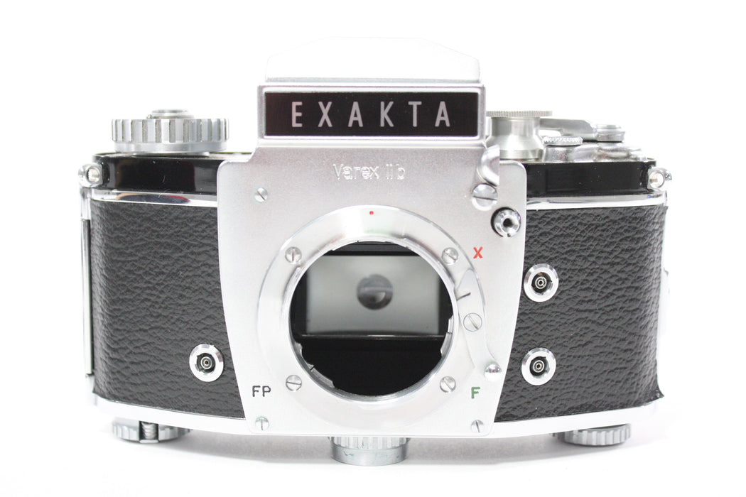 Exakta Varex II b 35mm SLR Camera with 50mm f/2 Pancolar Lens