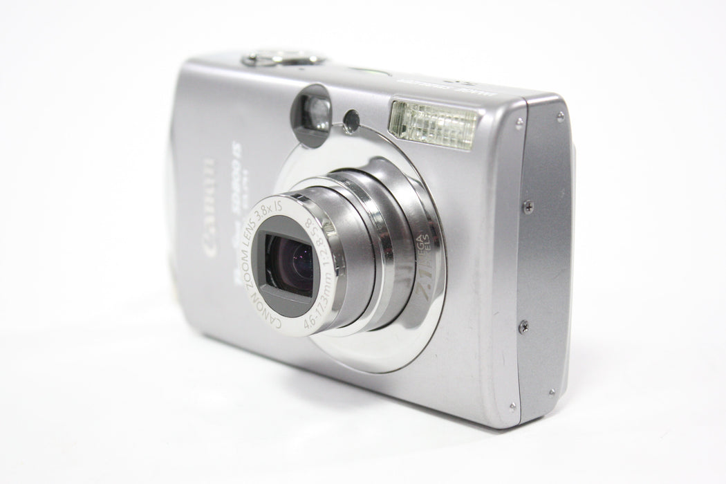 Canon PowerShot SD800 IS Digital Point and Shoot Camera 3.8x Zoom 7.1mp