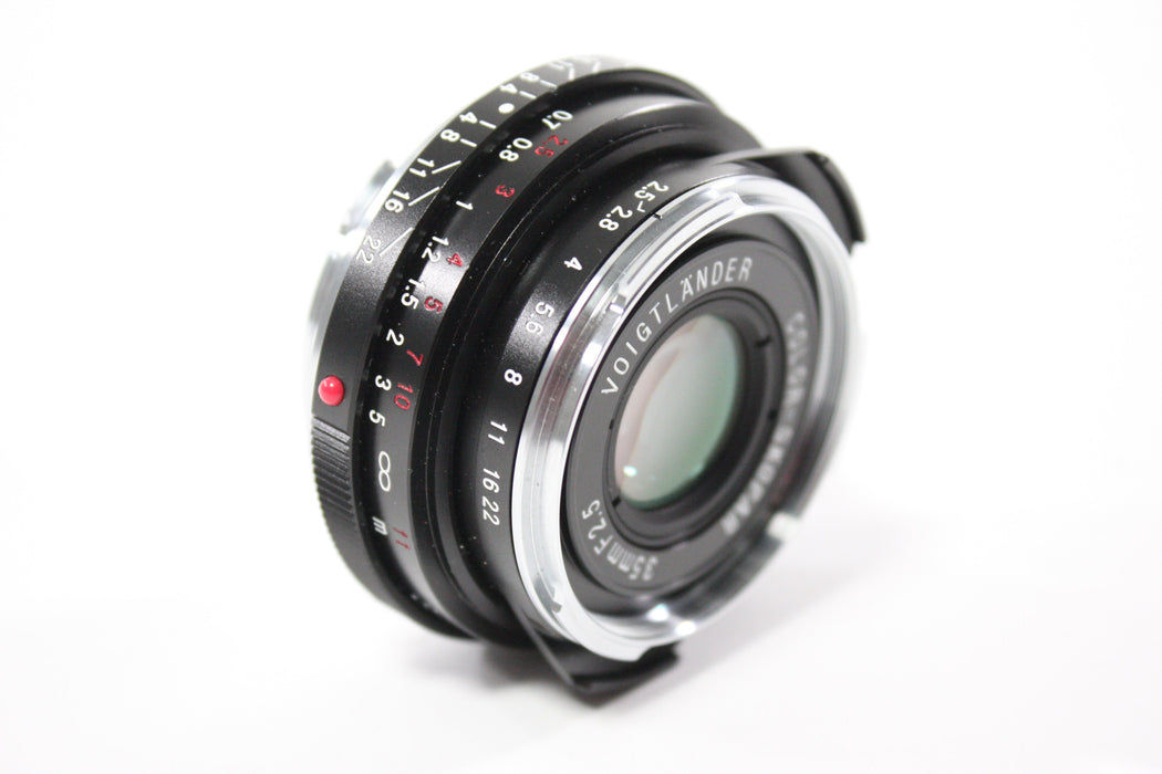 Voigtlander 35mm f/2.5 Color-Skopar Lens for M Mount