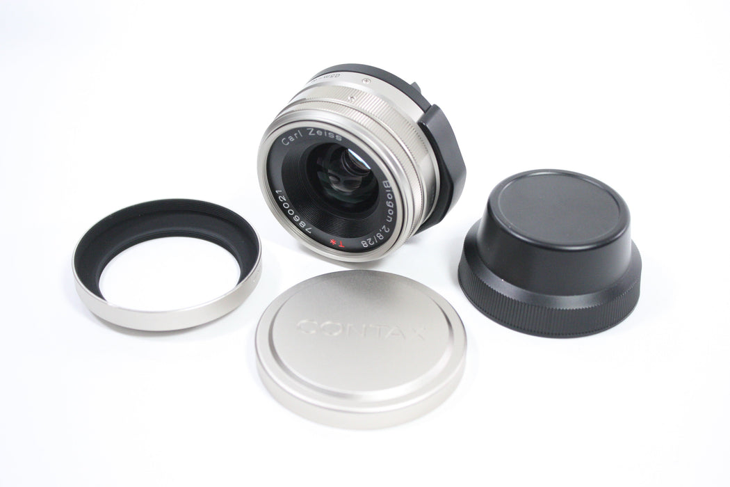 Carl Zeiss 28mm f/2.8 T* Biogon Lens for Contax G Mount
