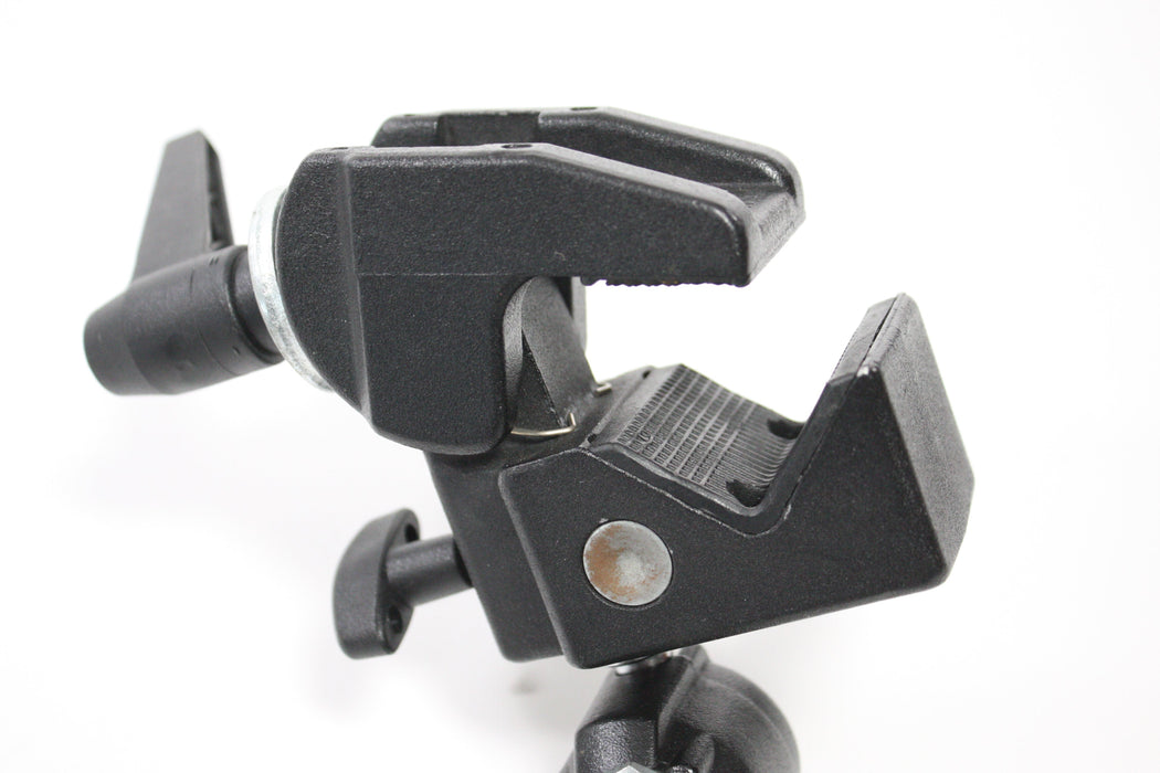 Manfrotto 2930 Magic Arm and Super Clamp with Camera Bracket 143A