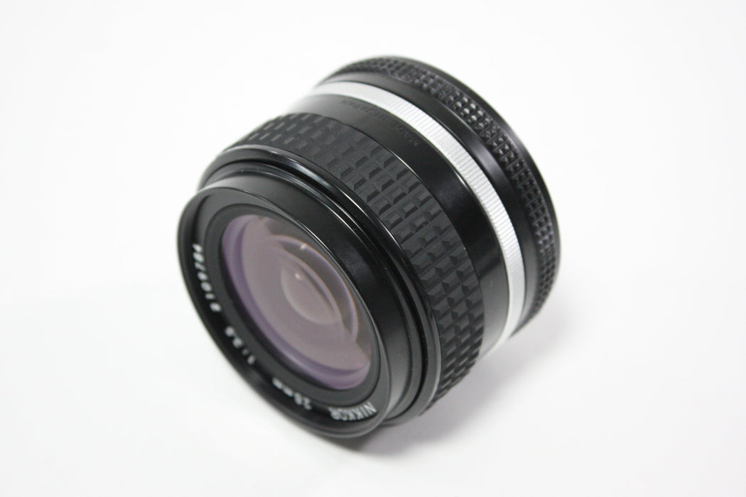Nikon 28mm f/3.5 Nikkor AIS Lens for Nikon F Mount AS-IS