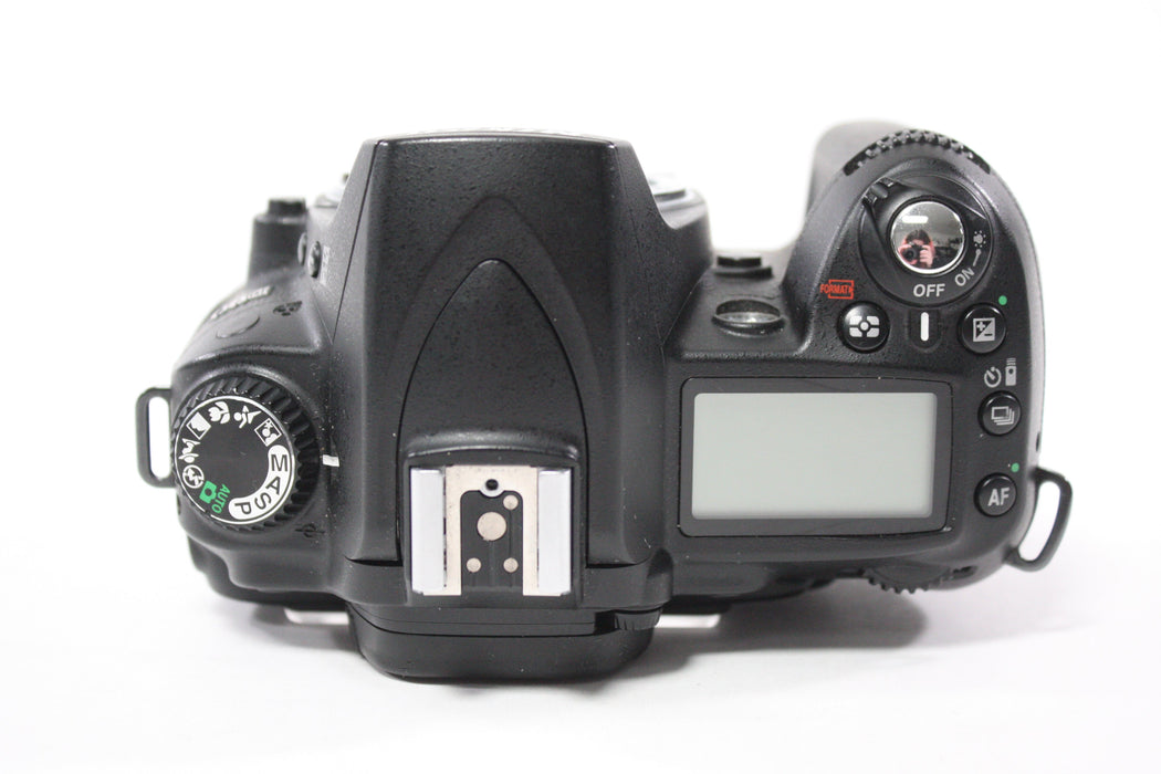 Nikon D90 DSLR Camera Body with Shutter Count 20,776 with Battery Grip