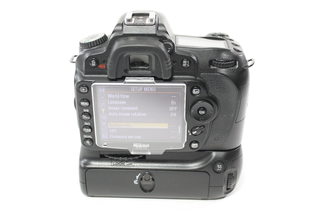 Nikon D90 DSLR Camera Body with Shutter Count 20,776 with Battery Grip