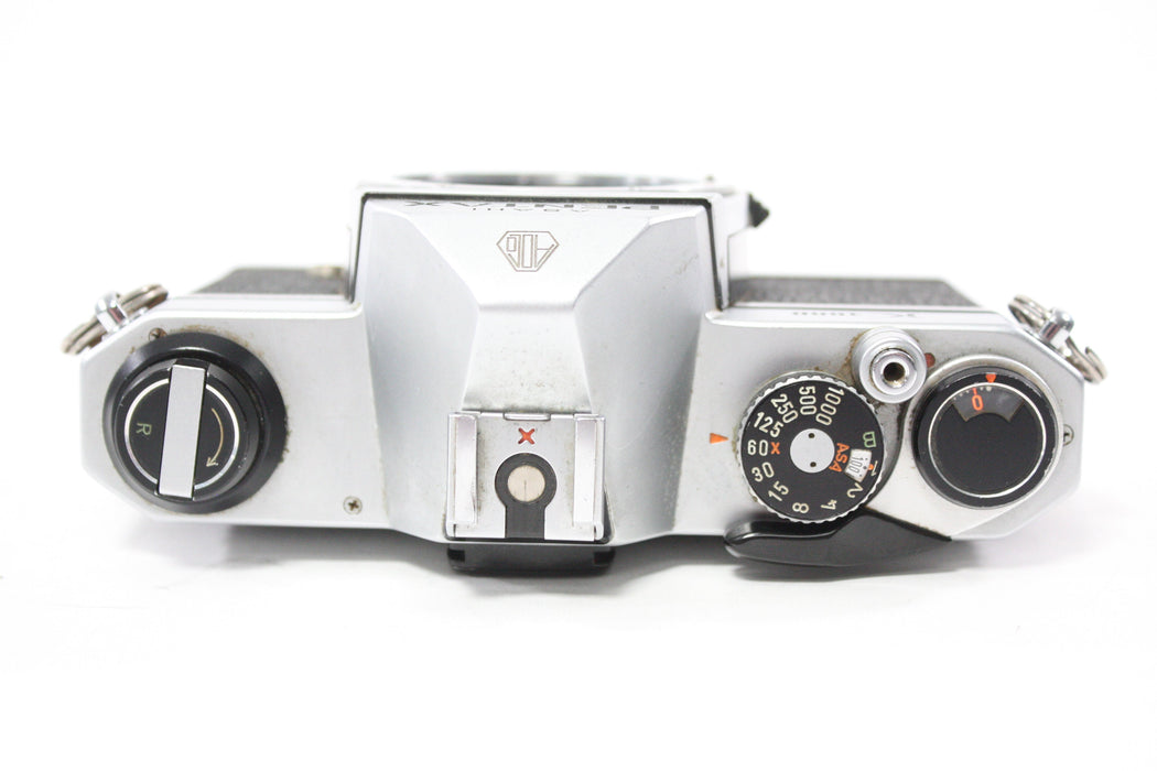 Pentax K1000 35mm Camera with Pentax-M 50mm f/2 SMC Lens