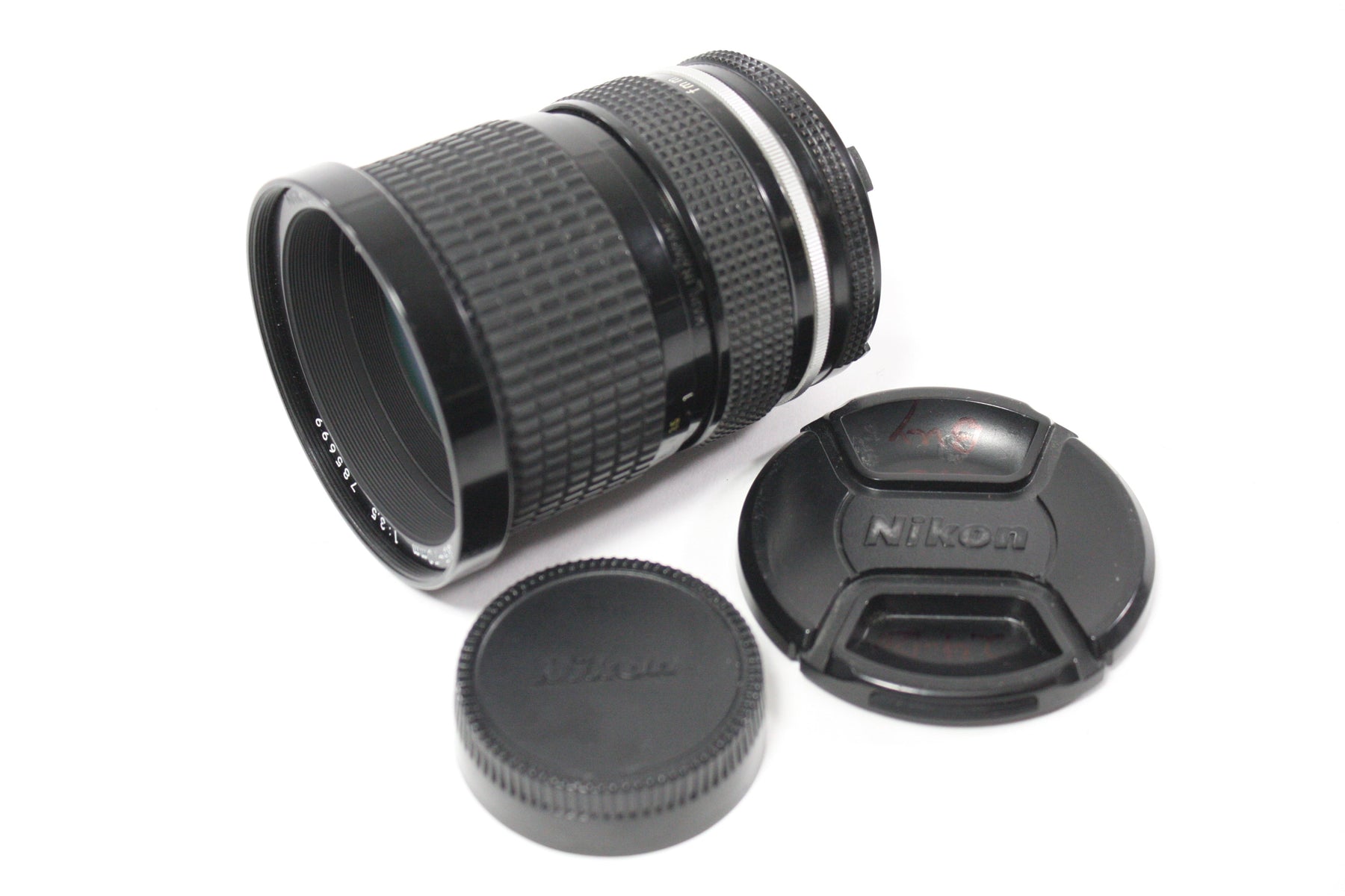 Nikon 35-70mm f/3.5 Zoom-Nikkor AI-S Lens for Nikon F Mount