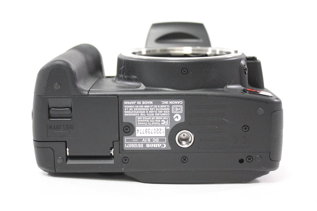 Canon Rebel XT DSLR Camera with 18-55mm f/3.5-5.6 II EF-S Zoom Lens