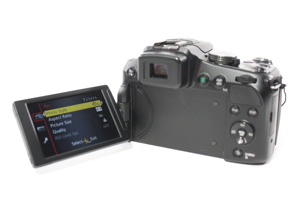 Panasonic Lumix DMC-FZ200 Digital Point and Shoot Camera 24x Zoom 12.1mp