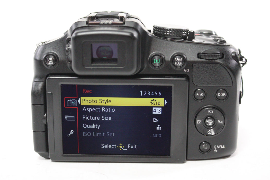 Panasonic Lumix DMC-FZ200 Digital Point and Shoot Camera 24x Zoom 12.1mp