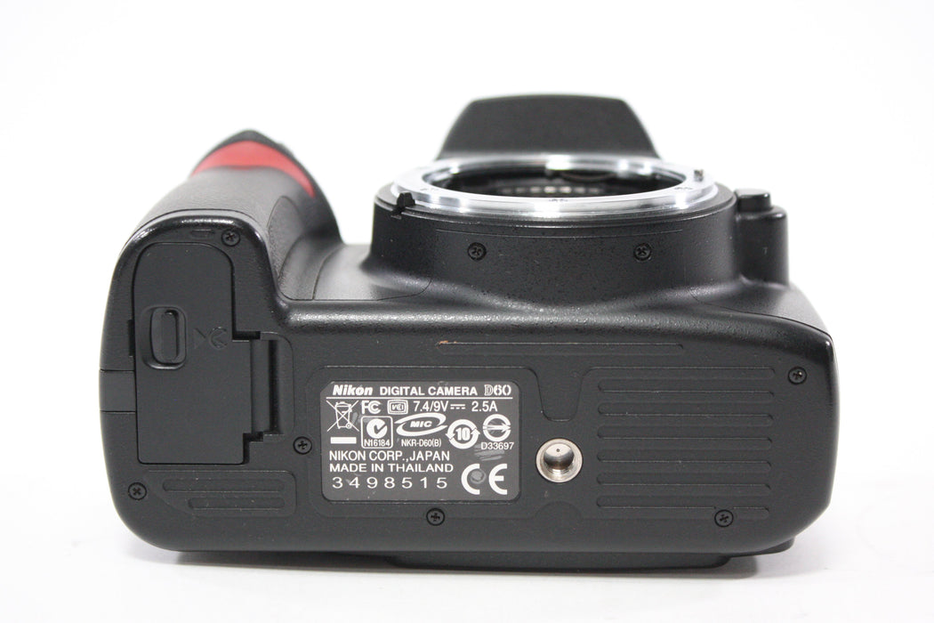 Nikon D60 DSLR Camera with Nikon 18-55mm f/3.5-5.6 G VR AF-S Nikkor Lens with Shutter Count 12,381