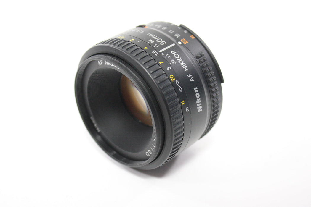 Nikon 50mm f/1.8 D AF Nikkor Lens for Nikon F Mount