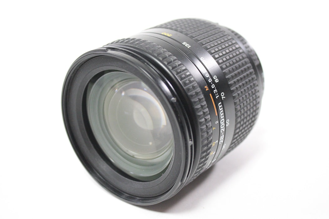 Nikon 28-200mm f/3.5-5.6 D Zoom-Nikkor Lens for Nikon F Mount (Please Read)