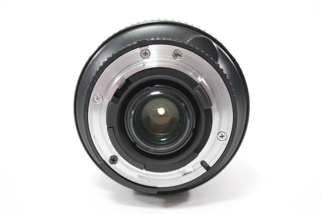 Nikon 28-200mm f/3.5-5.6 D Zoom-Nikkor Lens for Nikon F Mount (Please Read)