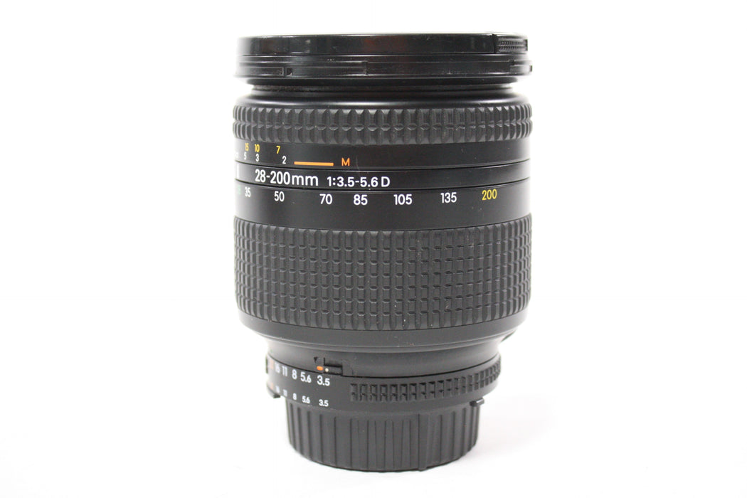 Nikon 28-200mm f/3.5-5.6 D Zoom-Nikkor Lens for Nikon F Mount (Please Read)