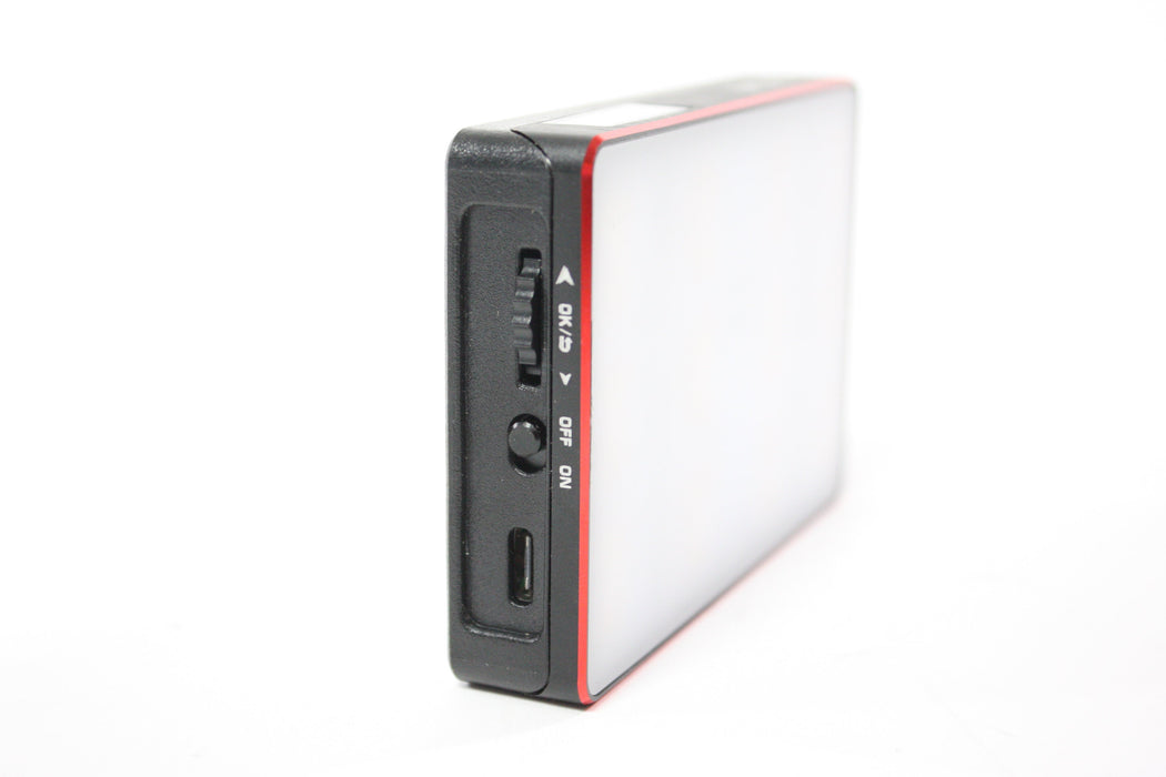 Aputure MC 4-Light Travel Kit