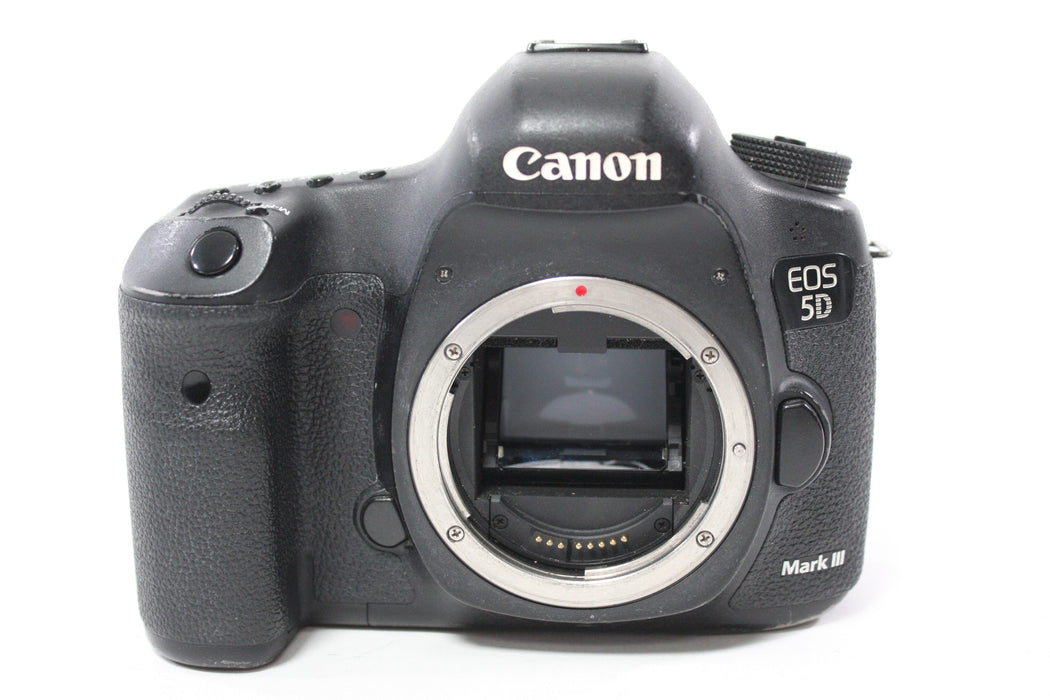 Canon 5D Mark III DSLR Camera Body with Shutter Count 497,262 AS-IS