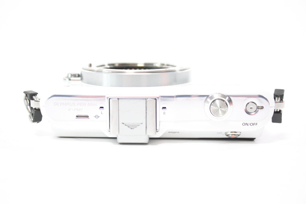 Olympus Pen Mini E-PM1 Digital Mirrorless Camera with 14-42mm f/3.5-5.6 II R MSC Lens with Shutter Count 8,150