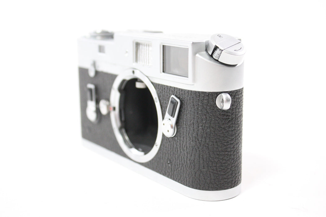 Leica M4 35mm Rangefinder Camera Body