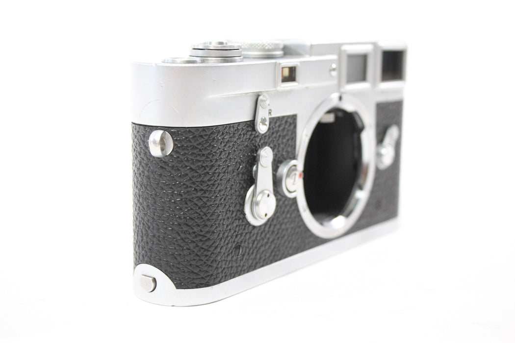 Leica M3 Single Stroke 35mm Rangefinder Camera Body